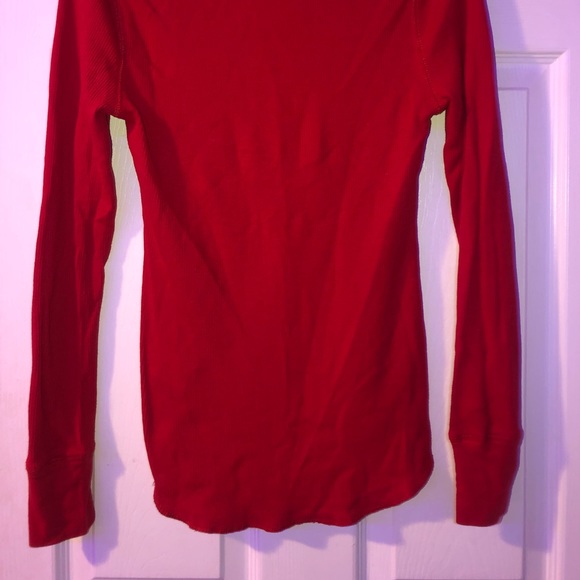 Red long sleeve shirt. - Picture 2 of 3